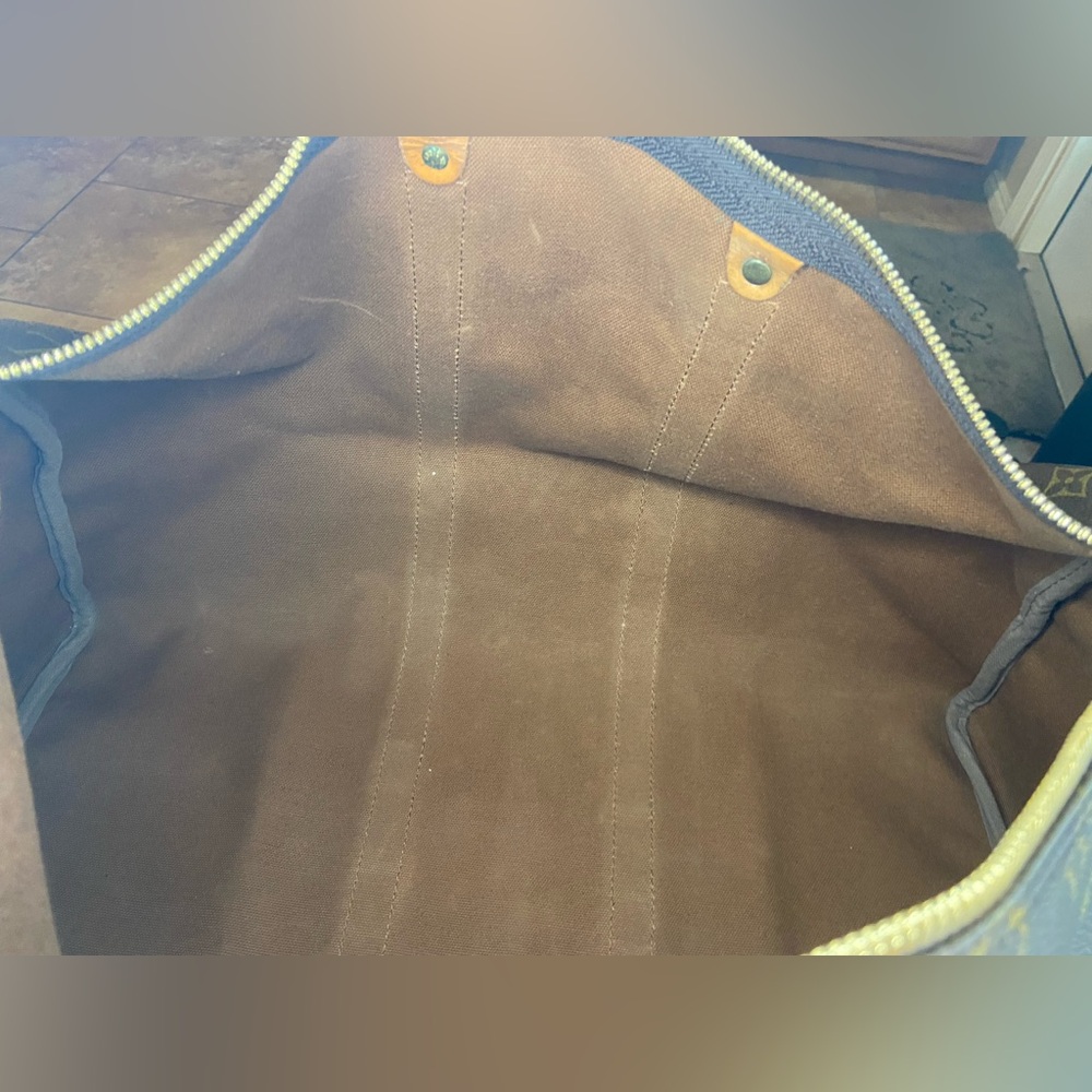Louis Vuitton Keepall 50 Monogram Duffle Bag - Picture 11 of 16